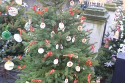 Zdobení vánočního stromku