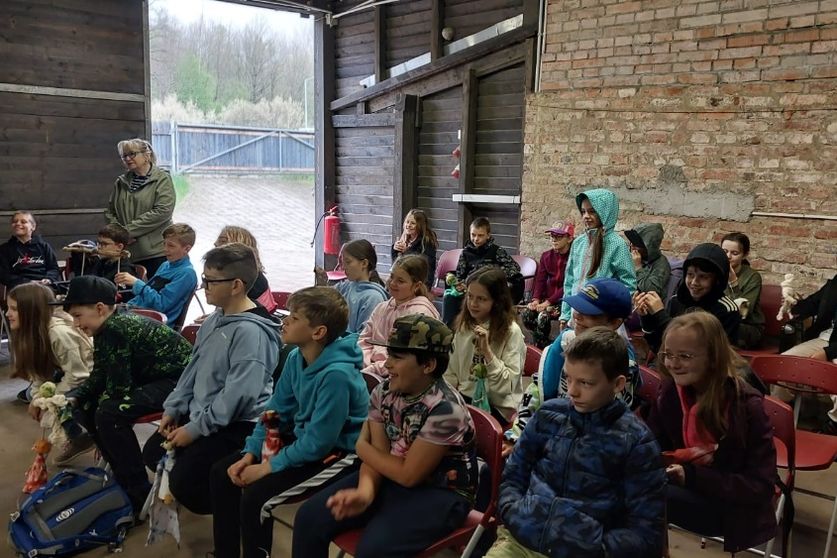 Škola v přírodě aneb Jak jsme vyměnili učebnice za nářadí