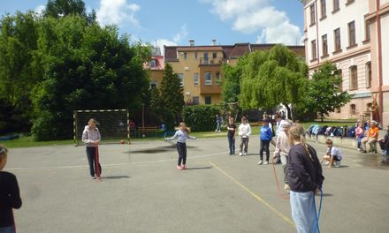 Rekord ŠD a ŠK – KVĚTEN