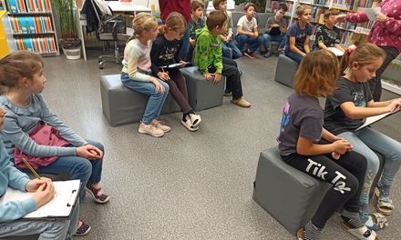 Třeťáci opět v knihovně