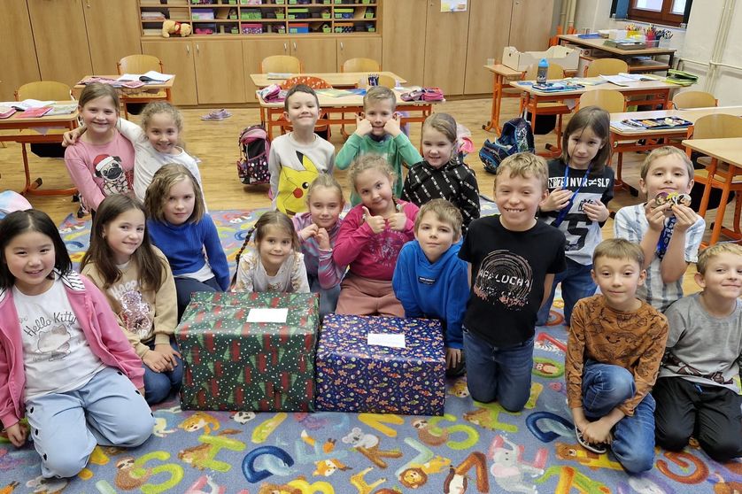 Děti ze 2. B pomáhají s radostí