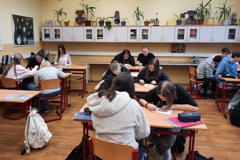 Od tradice barvení vajíček k pokusům