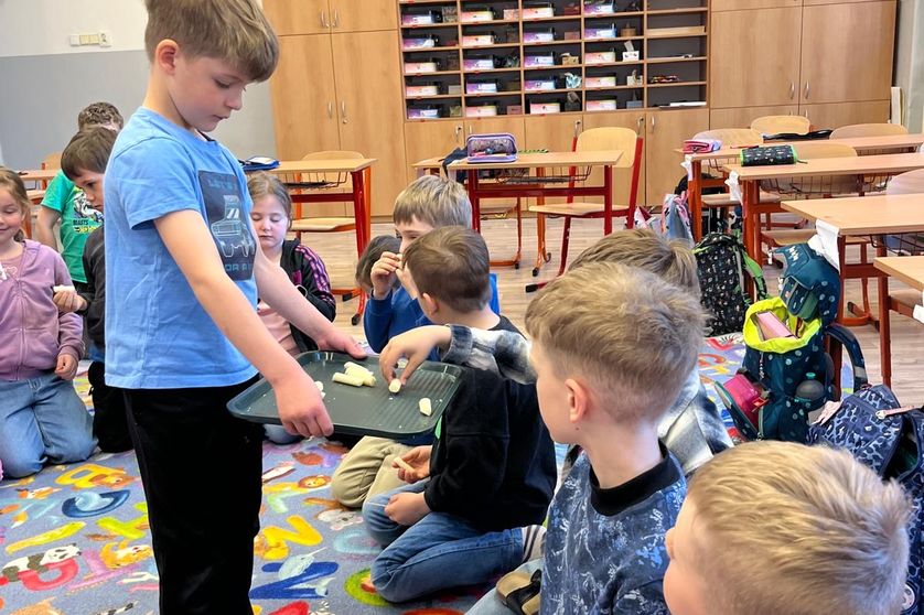 Prvňáci ochutnávali sýry 